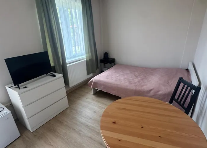 ホームステイ Alka *